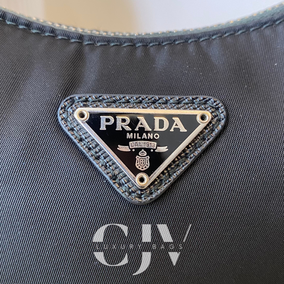 Prada Re-Edition Black