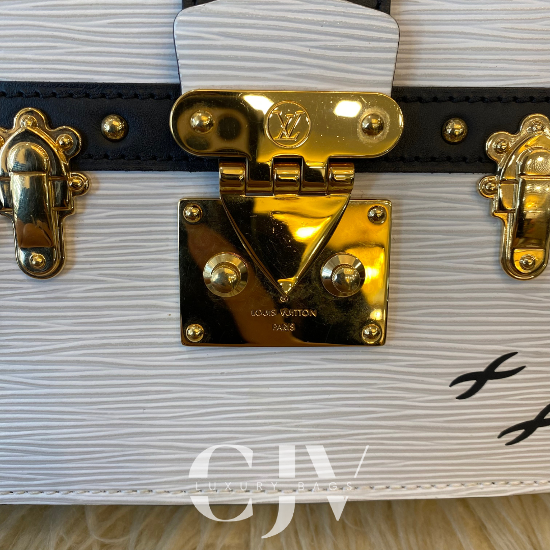 LV Trunk Clutch White