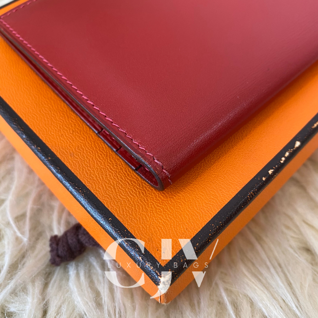 Hermes Bearn Bi-fold Red