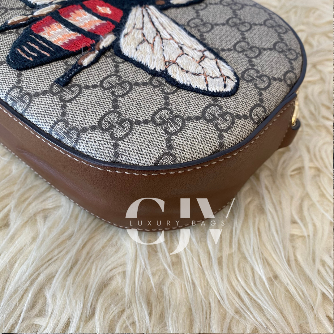 Gucci Bee Round Sling