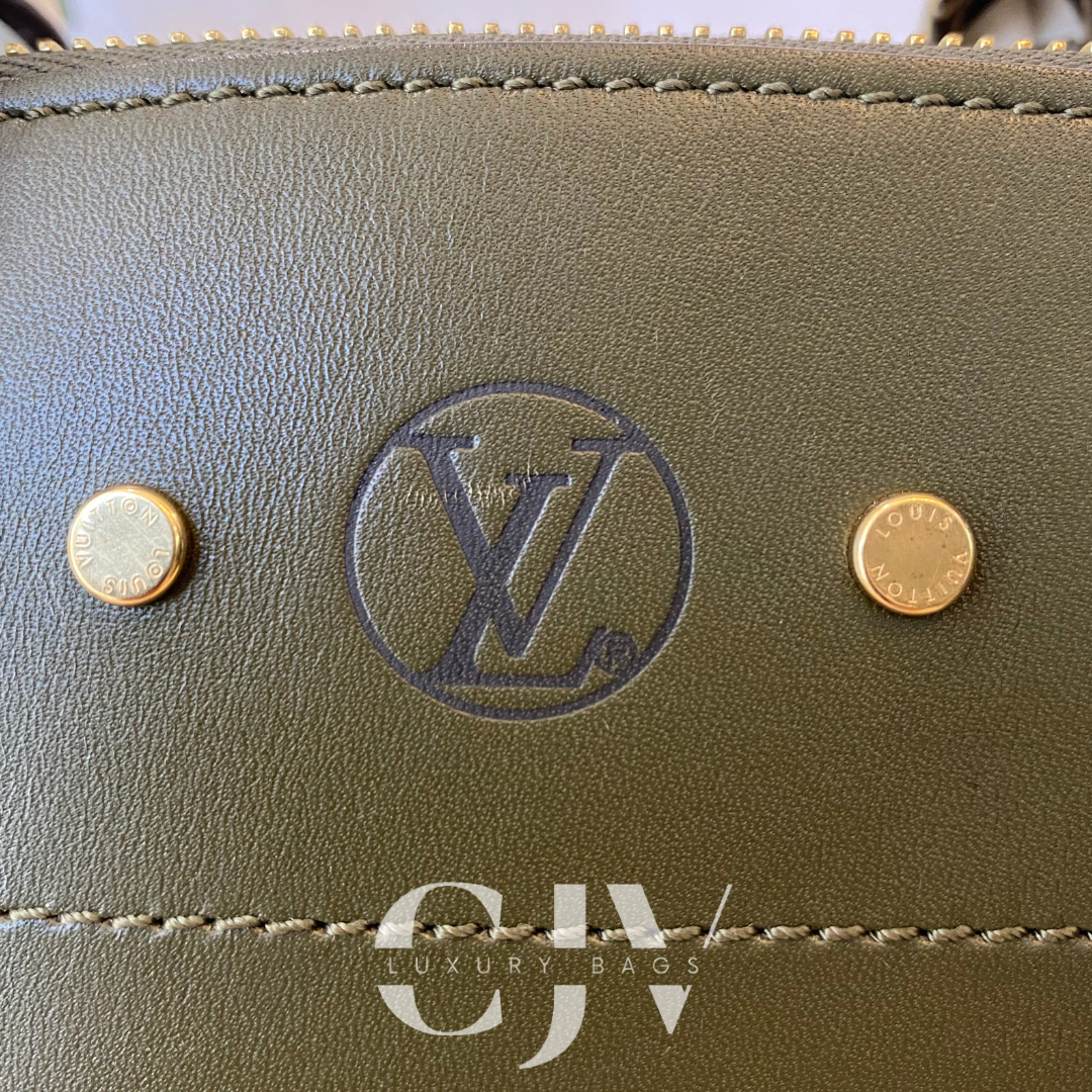 LV Steamer Tricolor