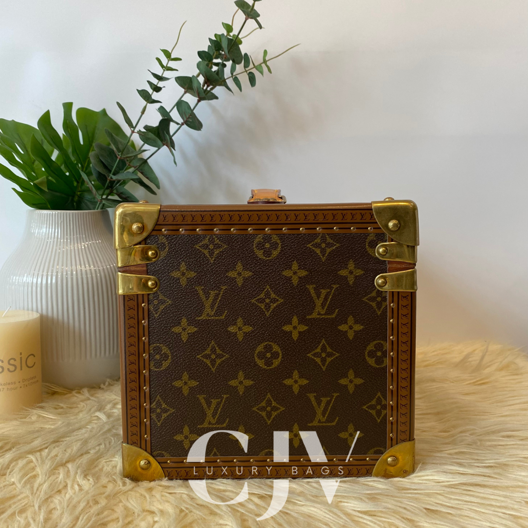 LV Boite Flacons Beauty Train Case