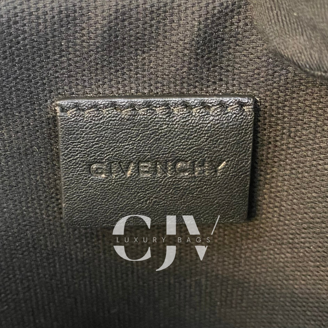 Givenchy Pouch Pink