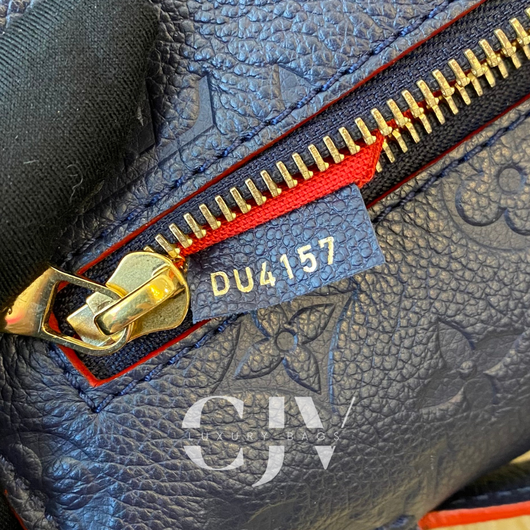 LV Pochette Metis